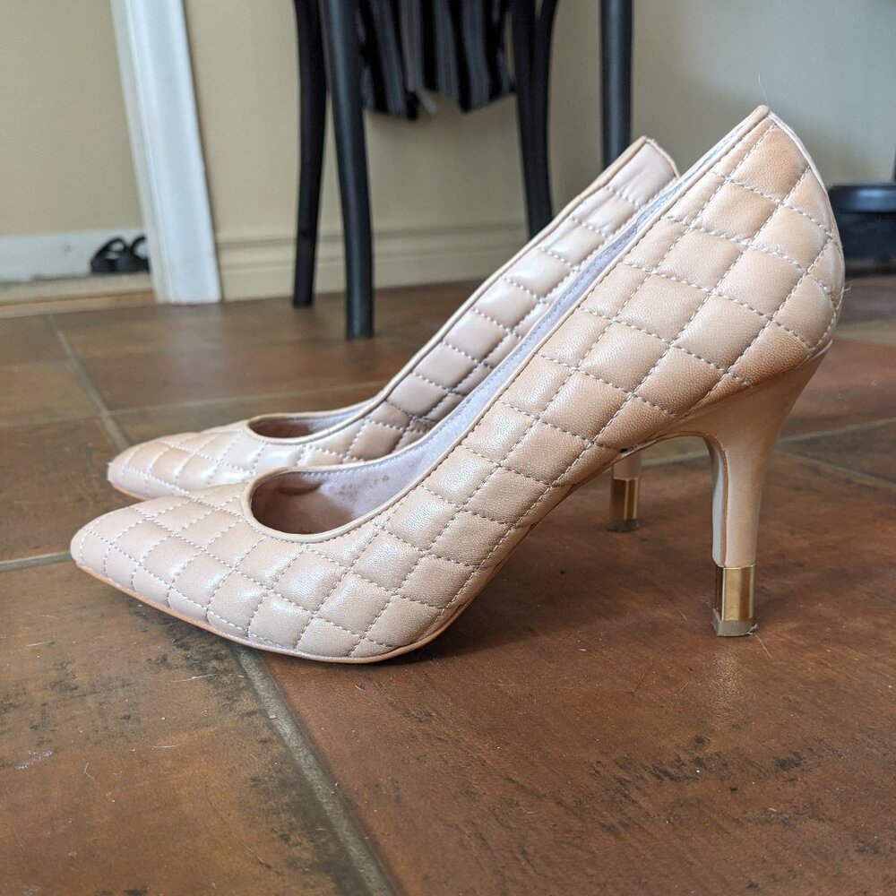 Vince Camuto Tan Heels